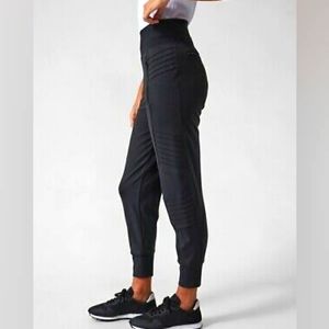 Athleta Venice moto jogger size L